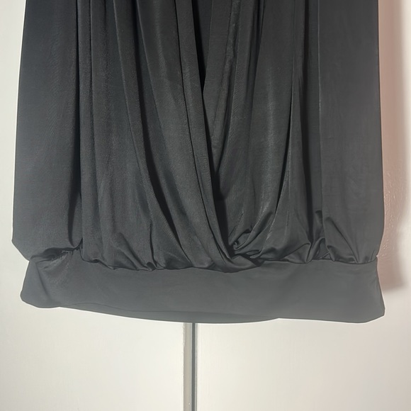 Cache silky tank - Picture 3 of 5